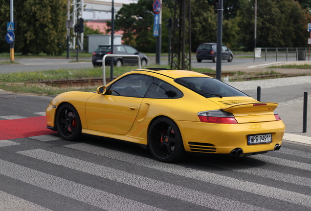 Porsche 996 Turbo