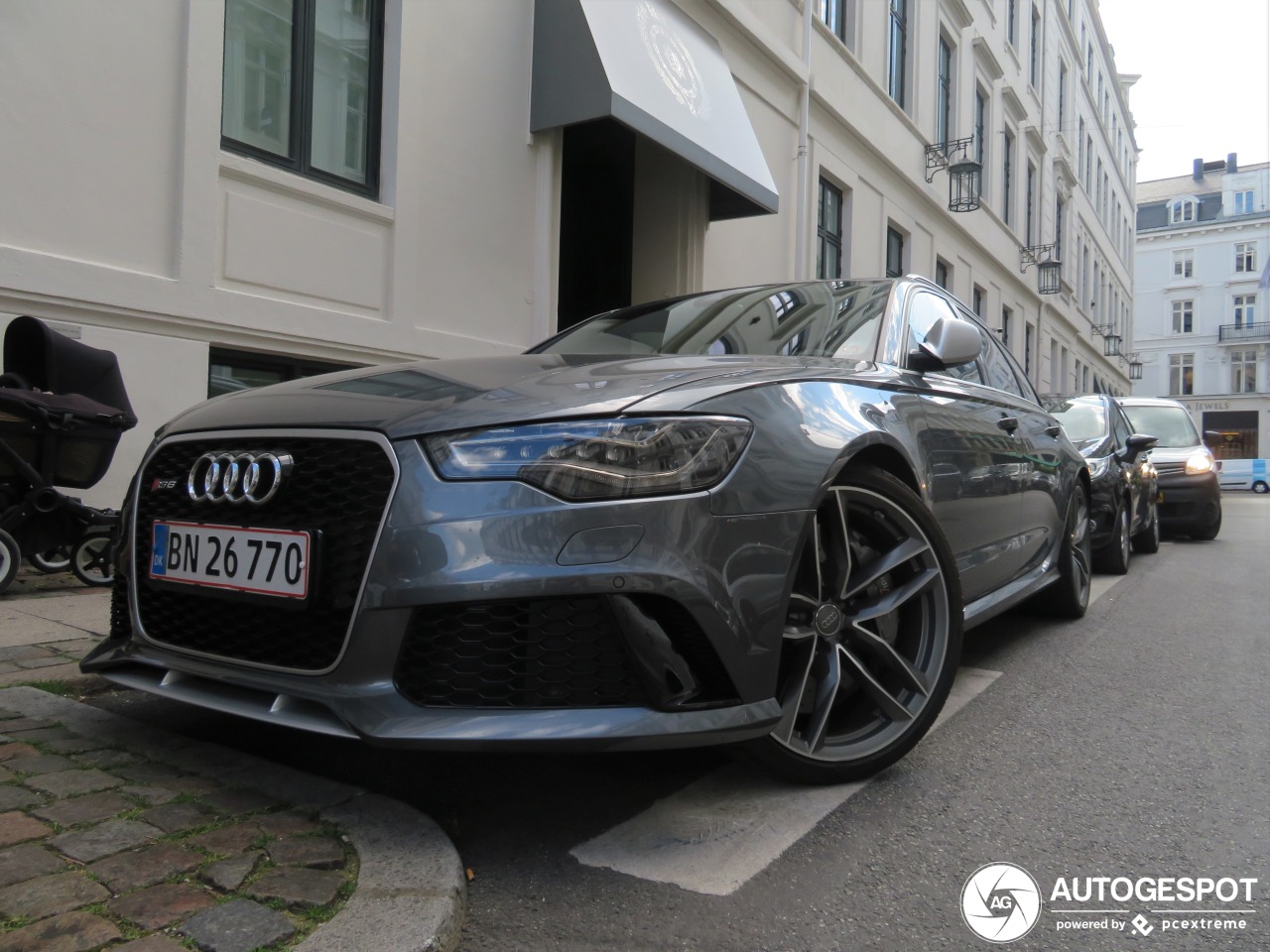 Audi RS6 Avant C7