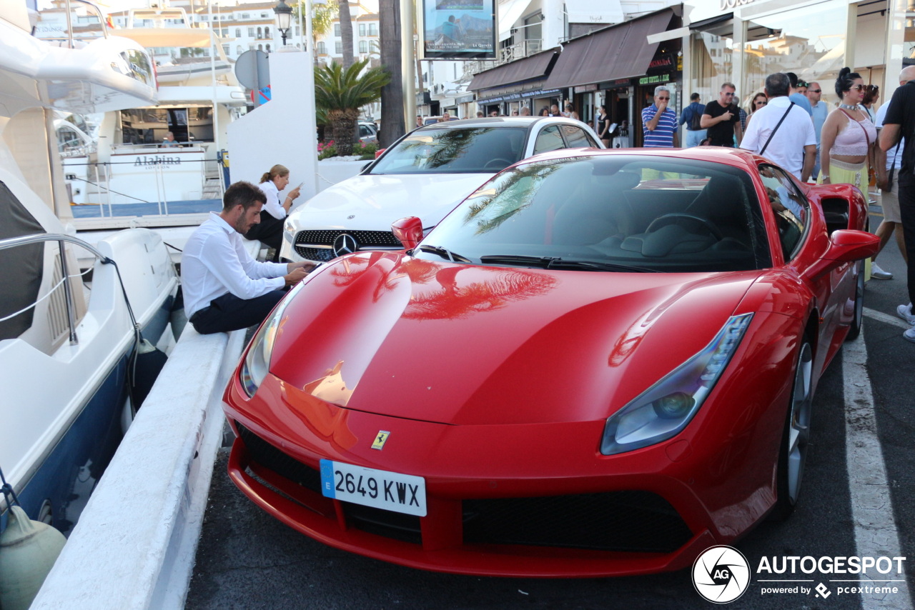 Ferrari 488 Spider