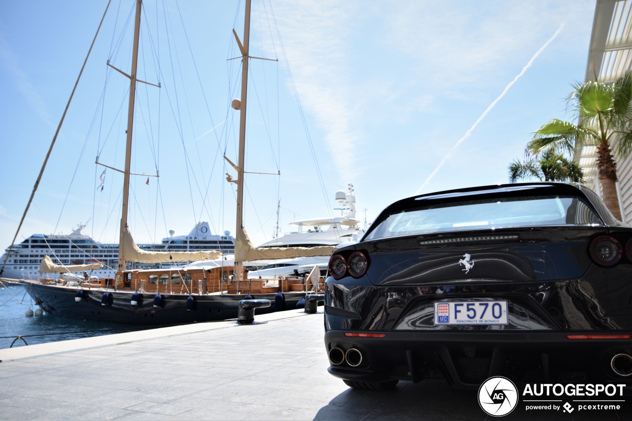 Ferrari GTC4Lusso