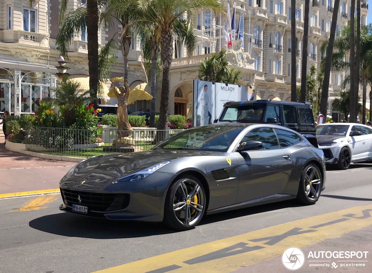 Ferrari GTC4Lusso