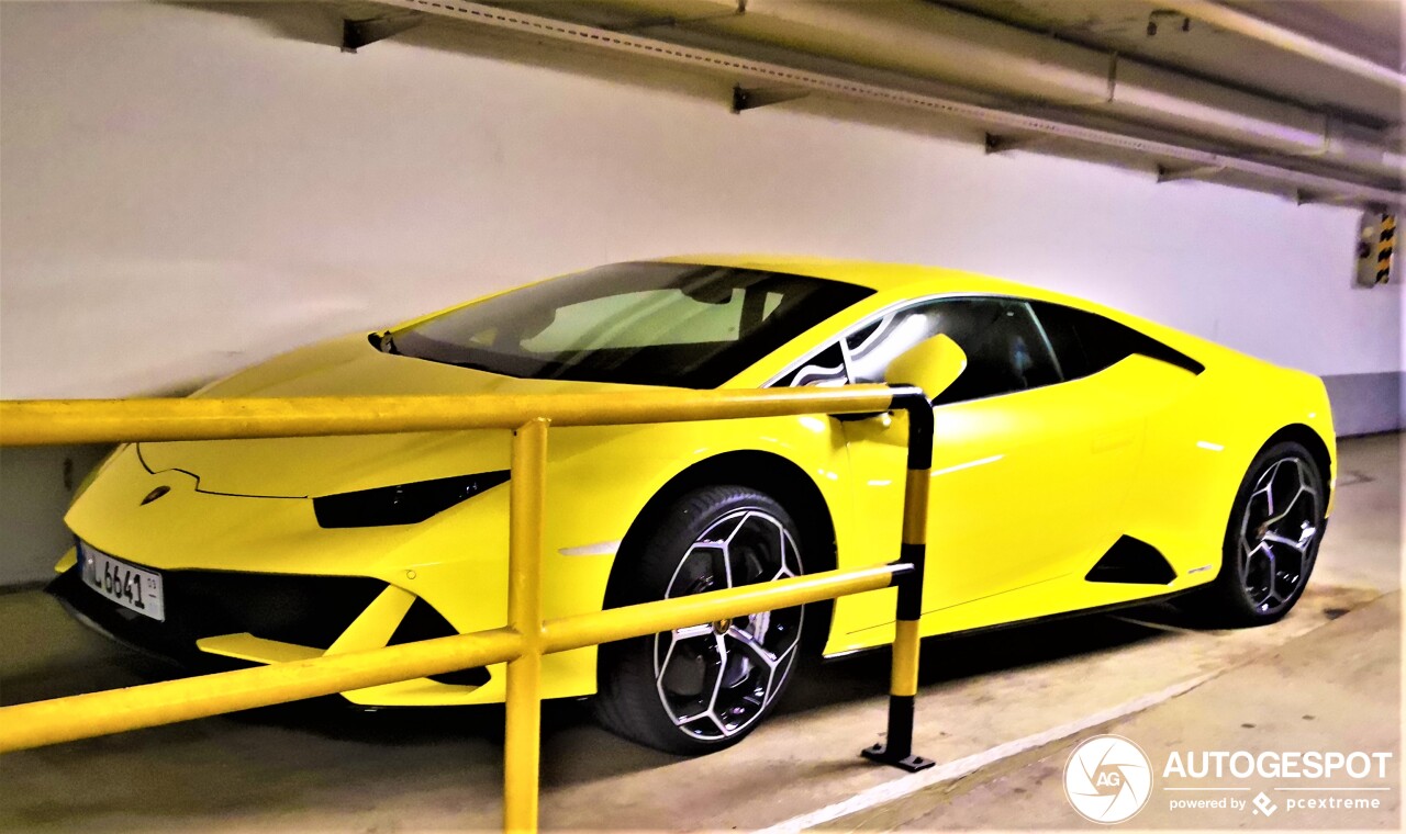 Lamborghini Huracán LP640-4 EVO