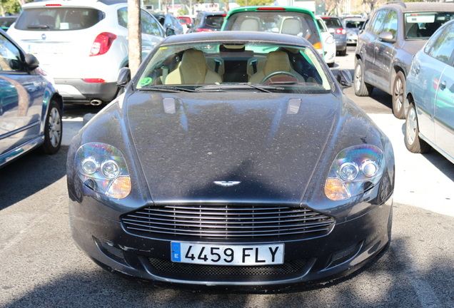 Aston Martin DB9