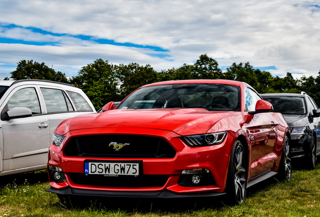 Ford Mustang GT 2015