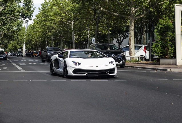 Lamborghini Aventador LP770-4 SVJ