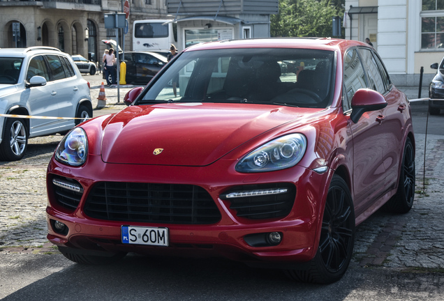 Porsche 958 Cayenne GTS