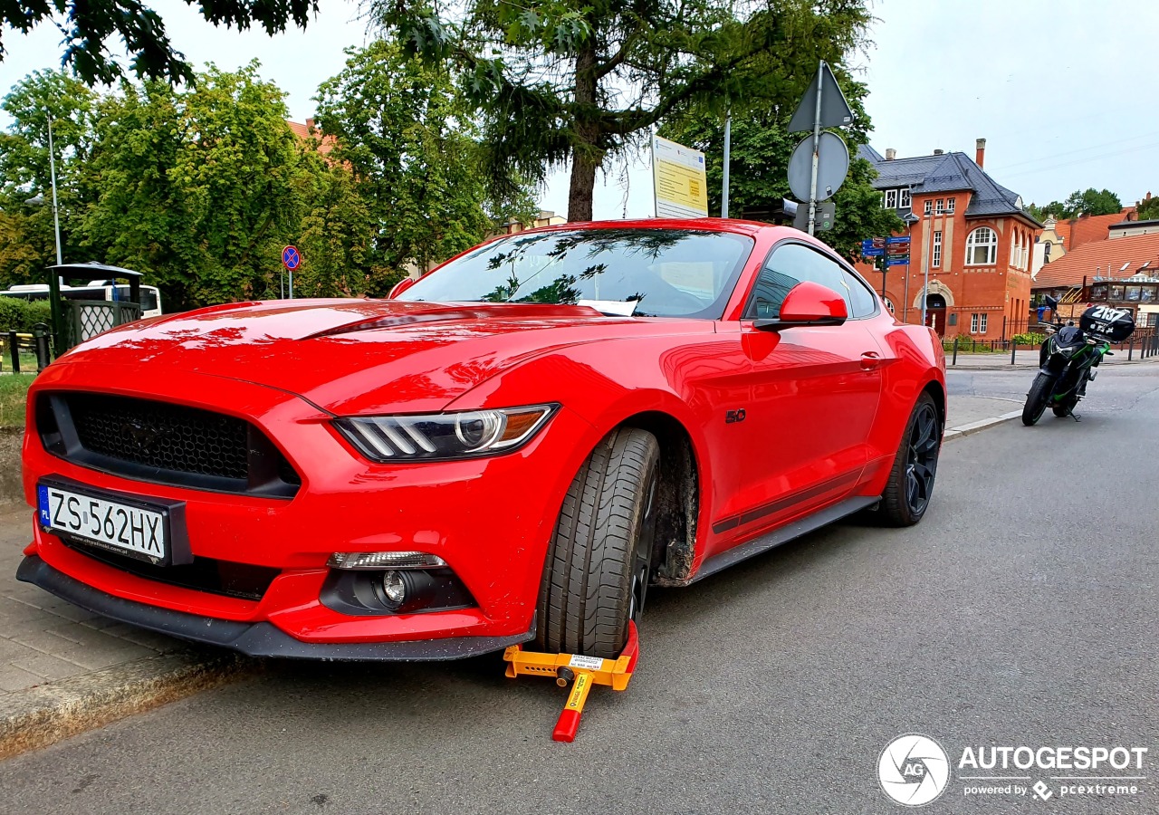 Ford Mustang GT 2015