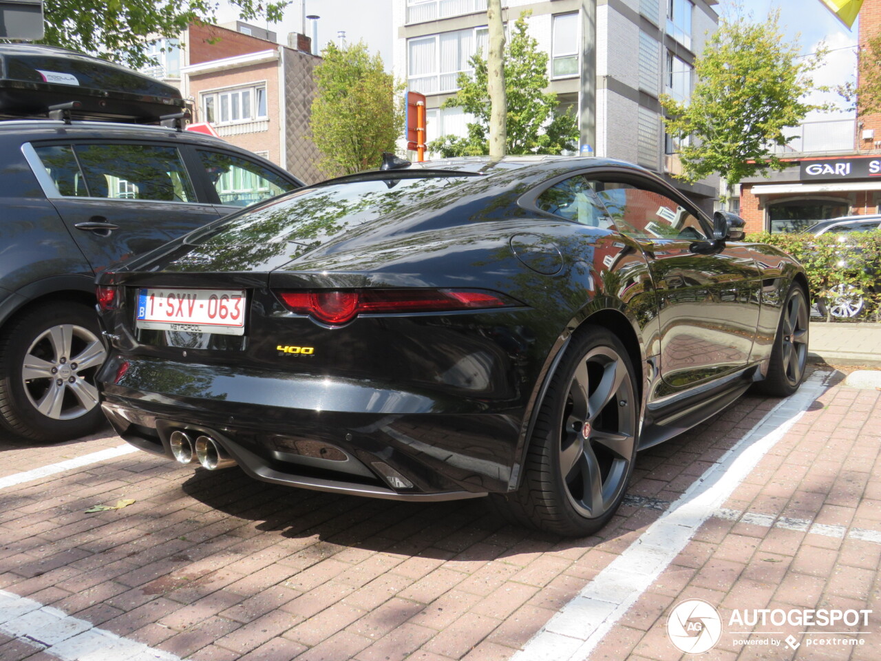 Jaguar F-TYPE 400 Sport Coupé