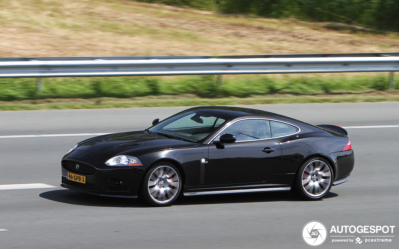 Jaguar XKR-S