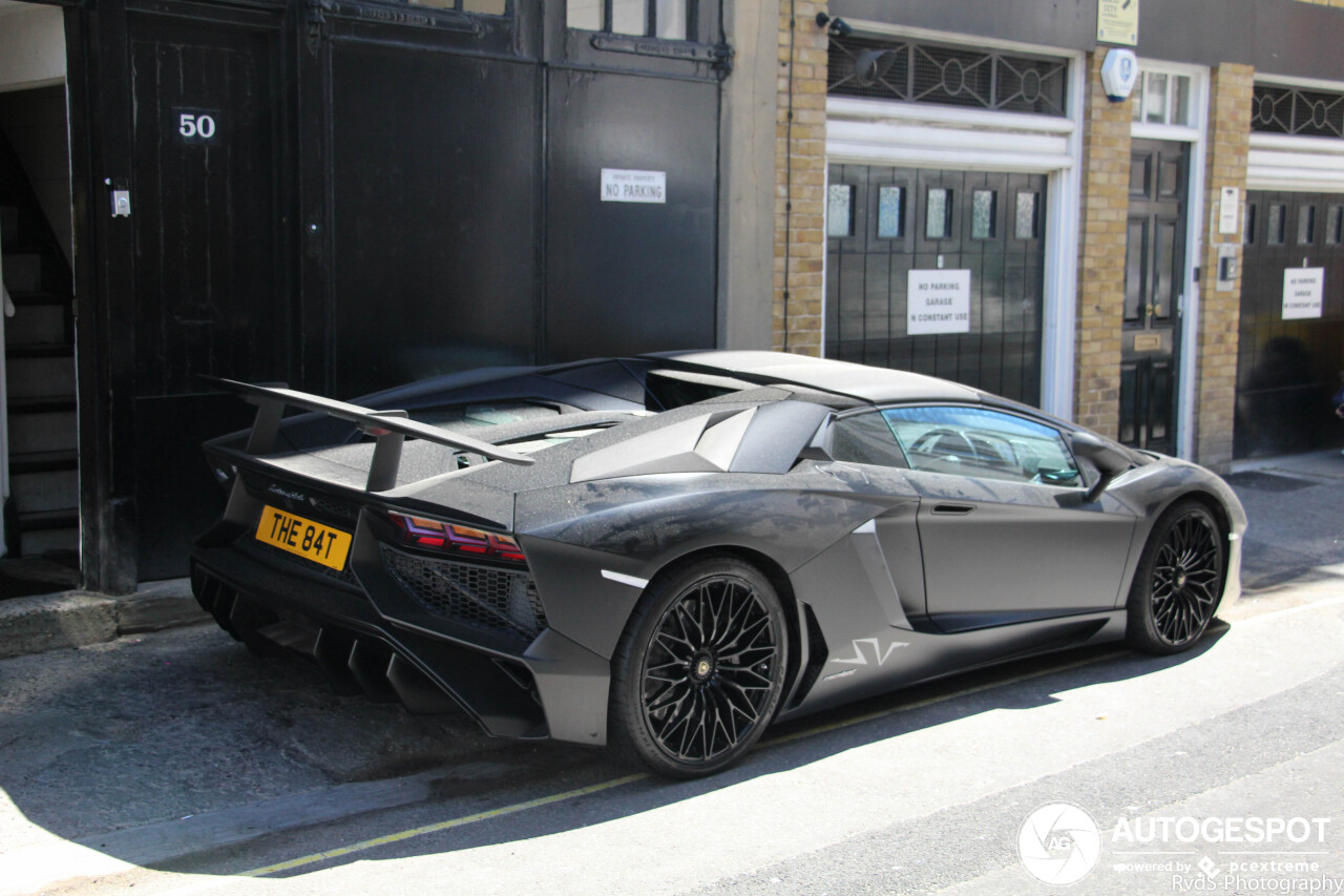 Lamborghini Aventador LP750-4 SuperVeloce Roadster