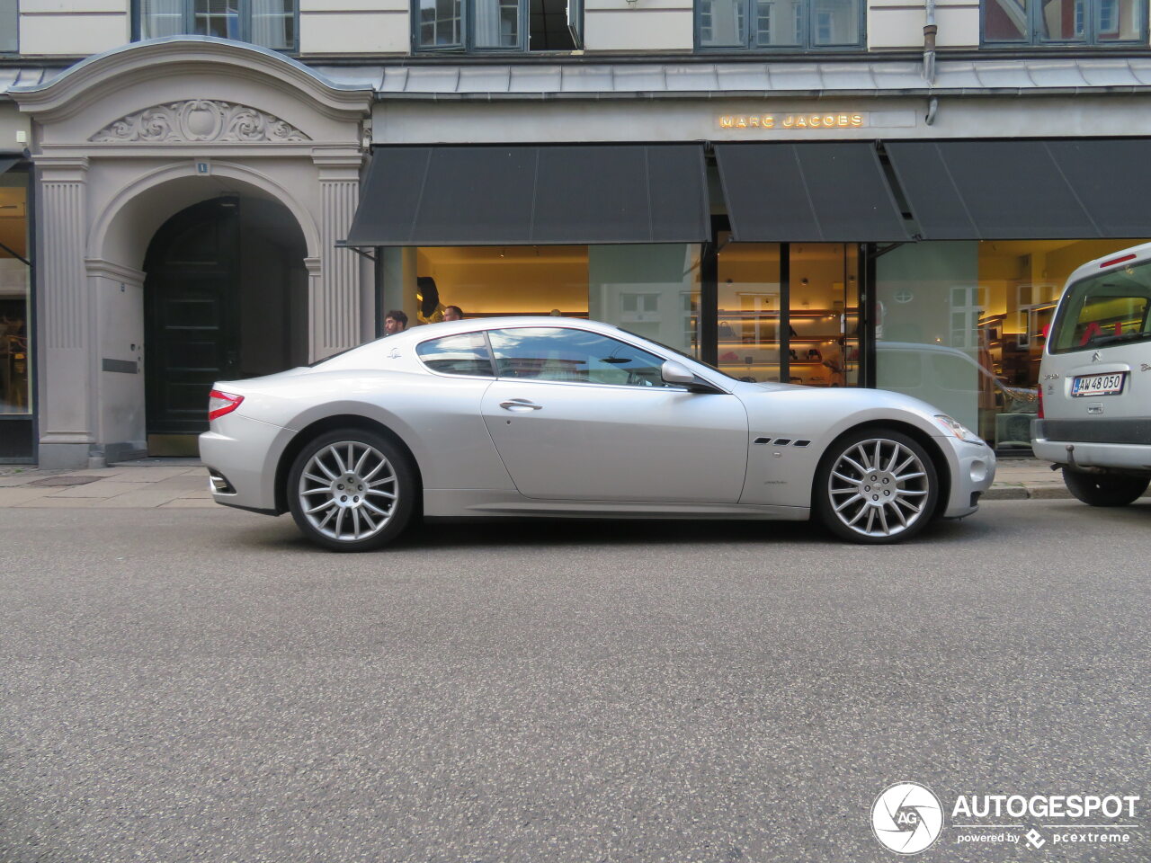 Maserati GranTurismo S Automatic