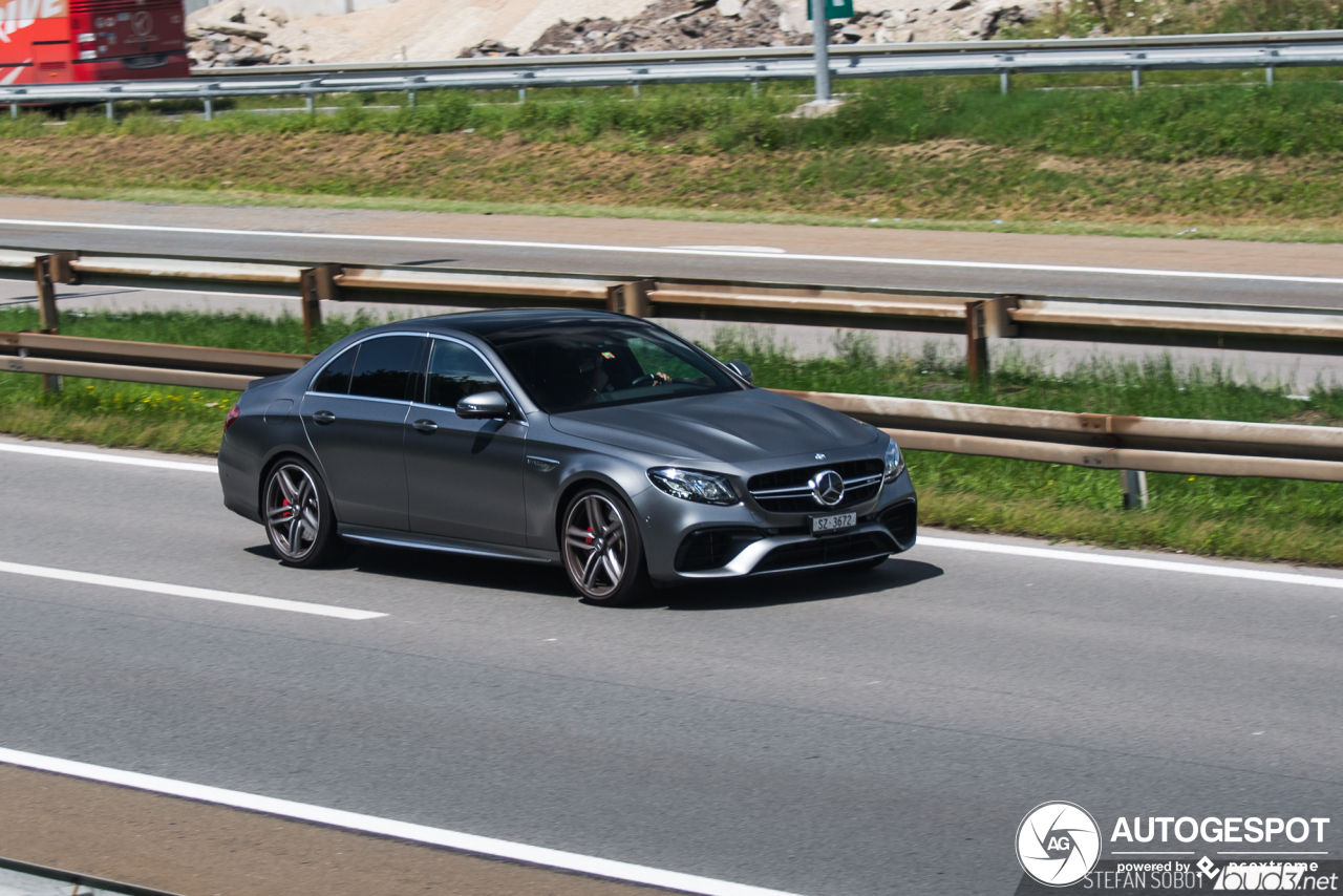 Mercedes-AMG E 63 S W213