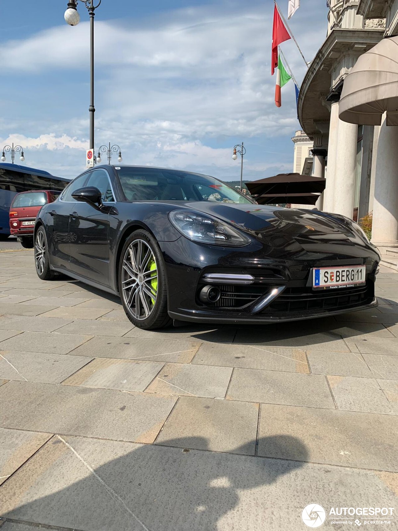 Porsche 971 Panamera Turbo S E-Hybrid