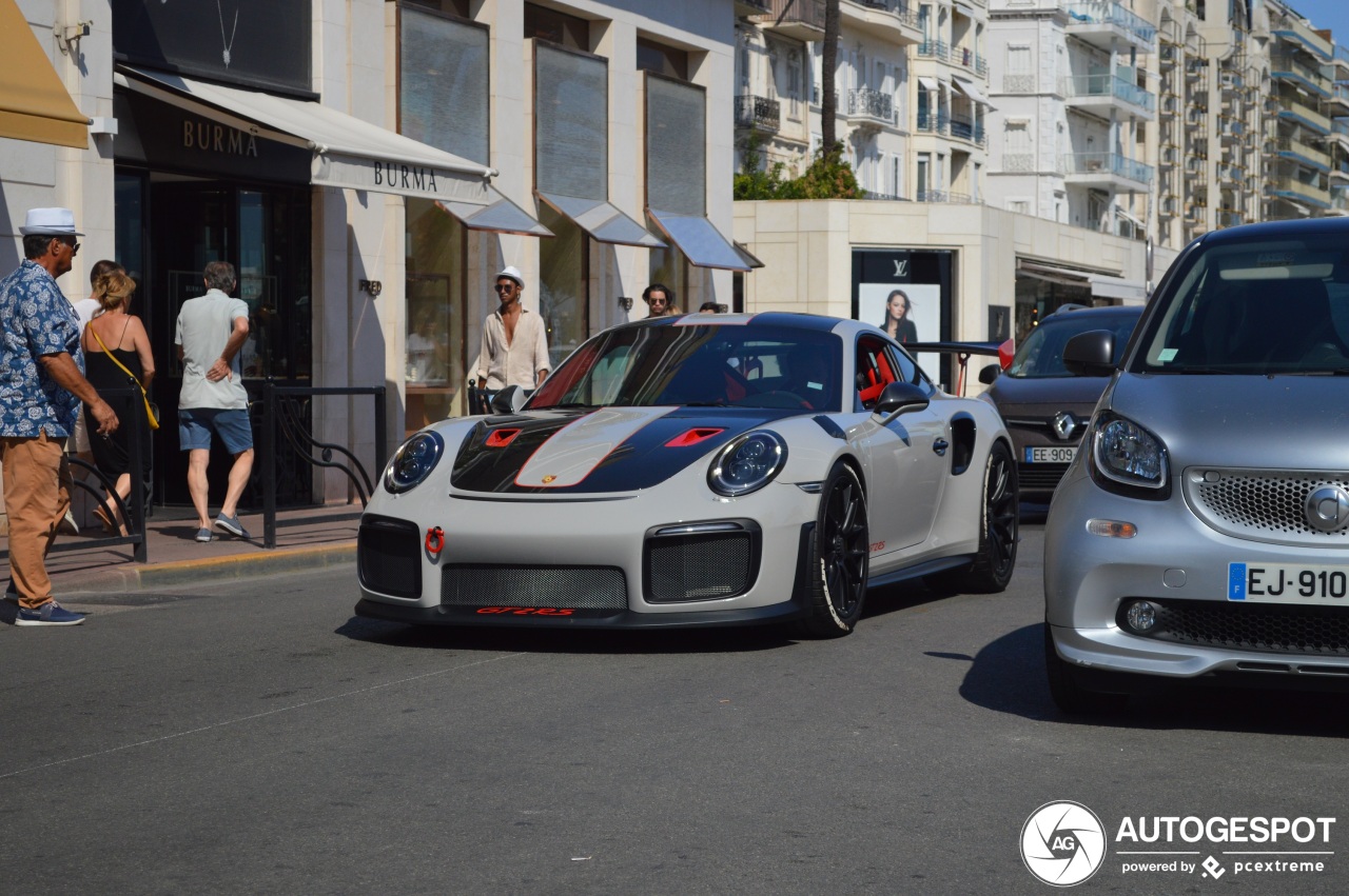 Porsche 991 GT2 RS Weissach Package