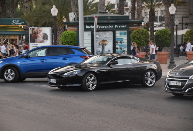 Aston Martin DB9