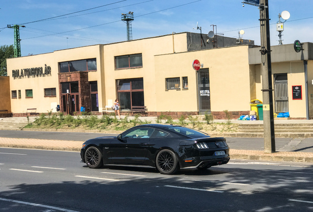 Ford Mustang GT 2015