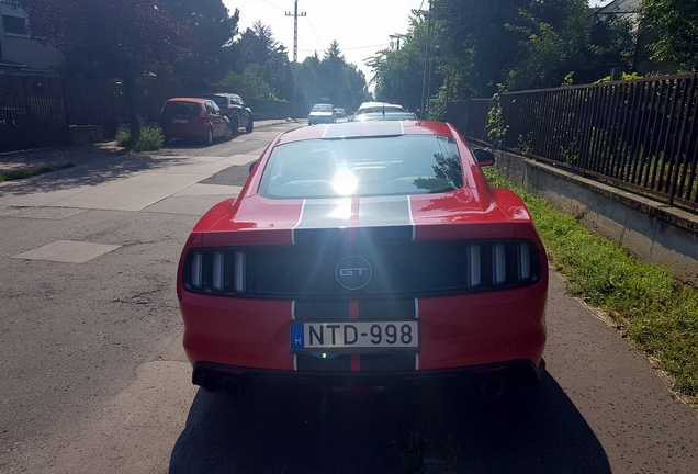 Ford Mustang GT 2015