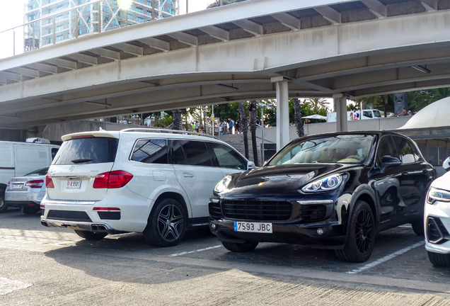 Mercedes-Benz GL 63 AMG X166