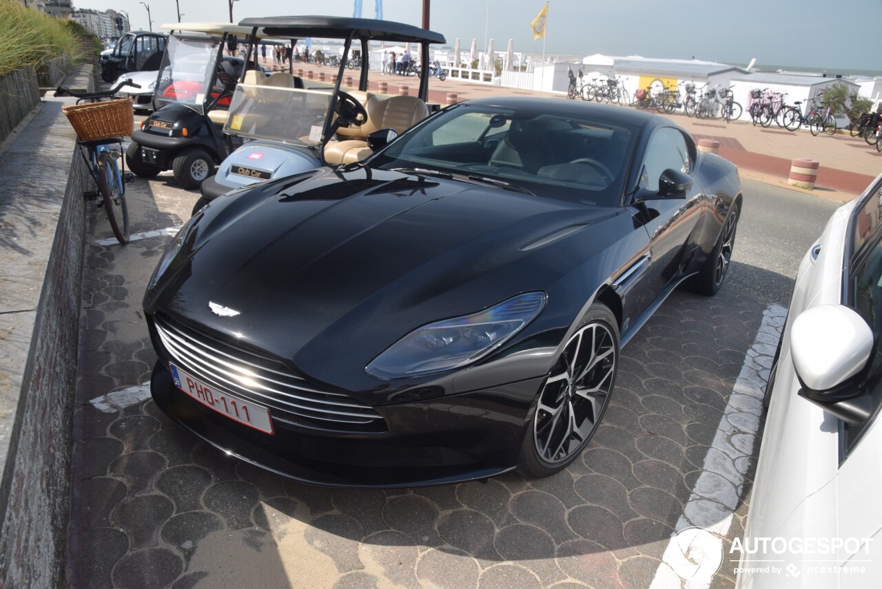 Aston Martin DB11 V8