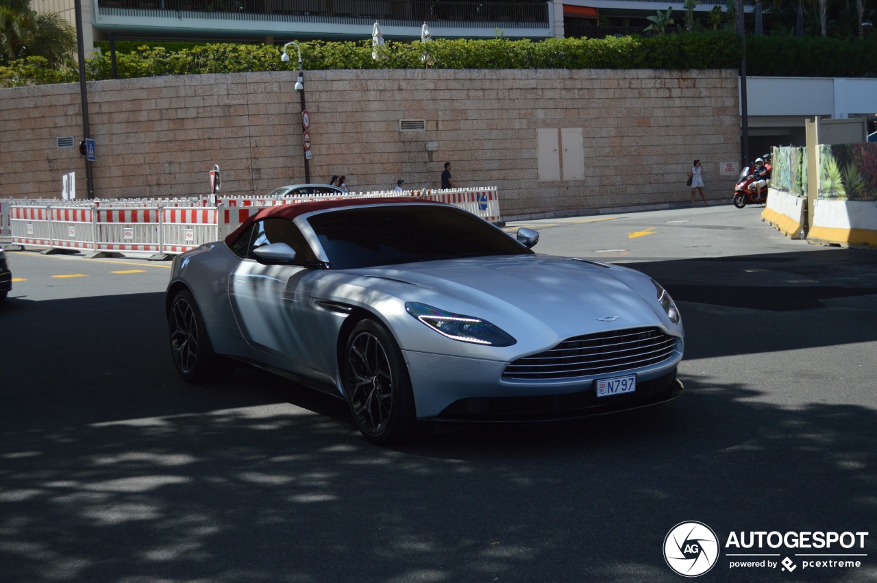 Aston Martin DB11 V8 Volante