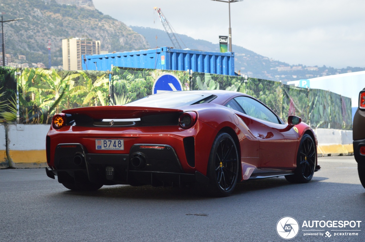 Ferrari 488 Pista