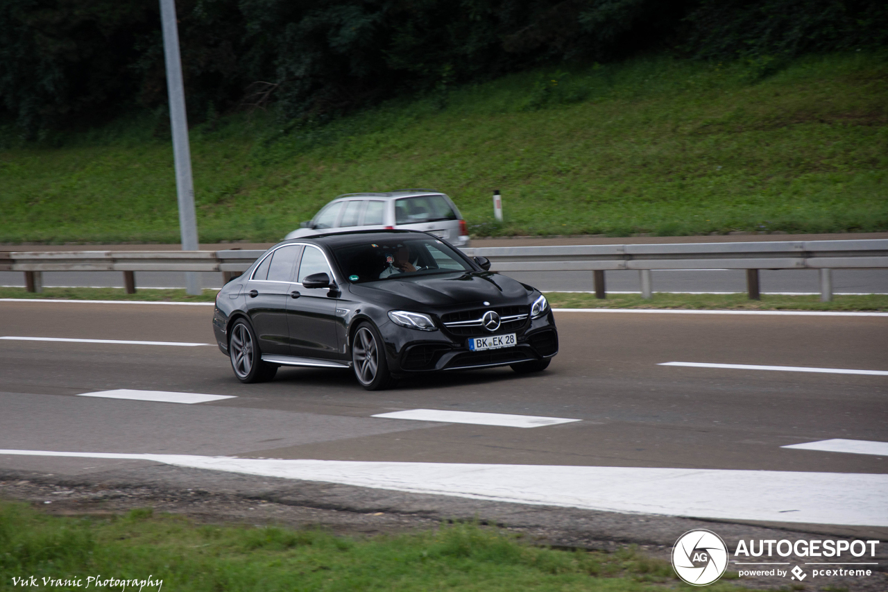 Mercedes-AMG E 63 S W213