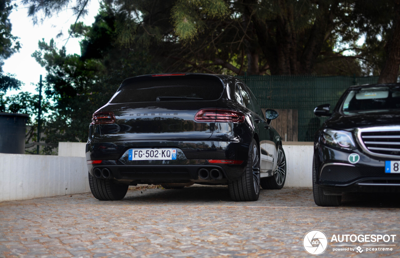 Porsche 95B Macan GTS