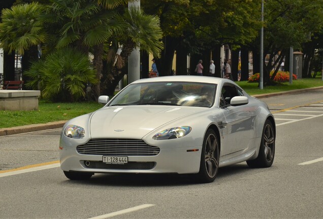 Aston Martin V8 Vantage N400