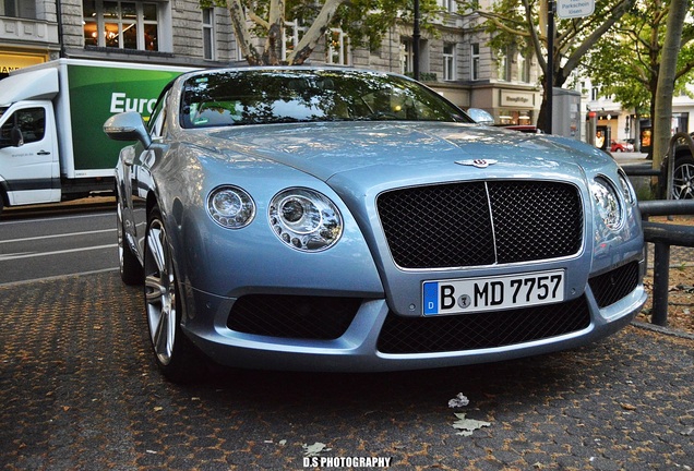 Bentley Continental GTC V8