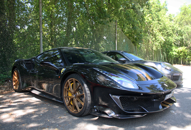 Ferrari 488 Pista