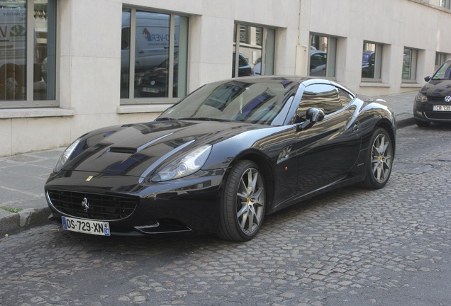 Ferrari California