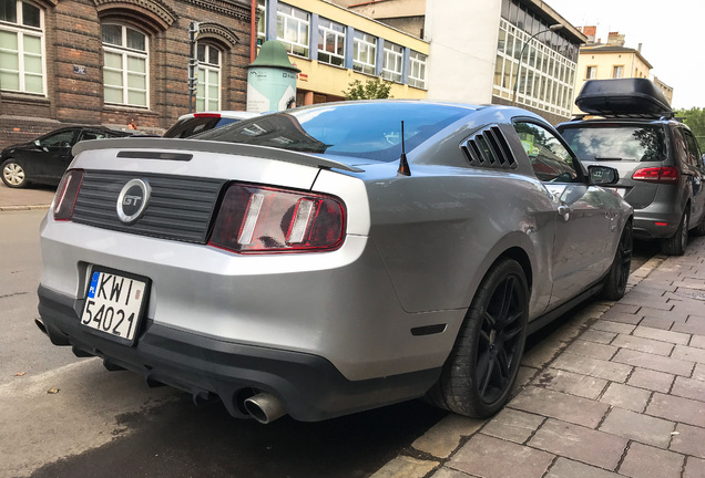 Ford Mustang GT 2011