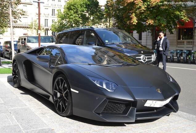 Lamborghini Aventador LP700-4 Roadster