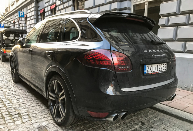 Porsche 958 Cayenne GTS