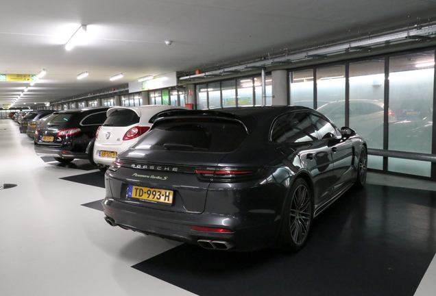 Porsche 971 Panamera Turbo S E-Hybrid Sport Turismo