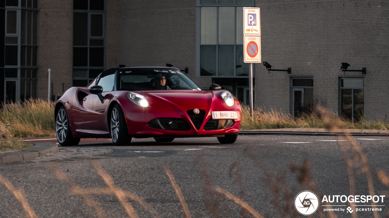 Alfa Romeo 4C Spider