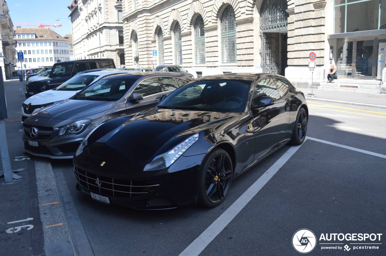 Ferrari FF