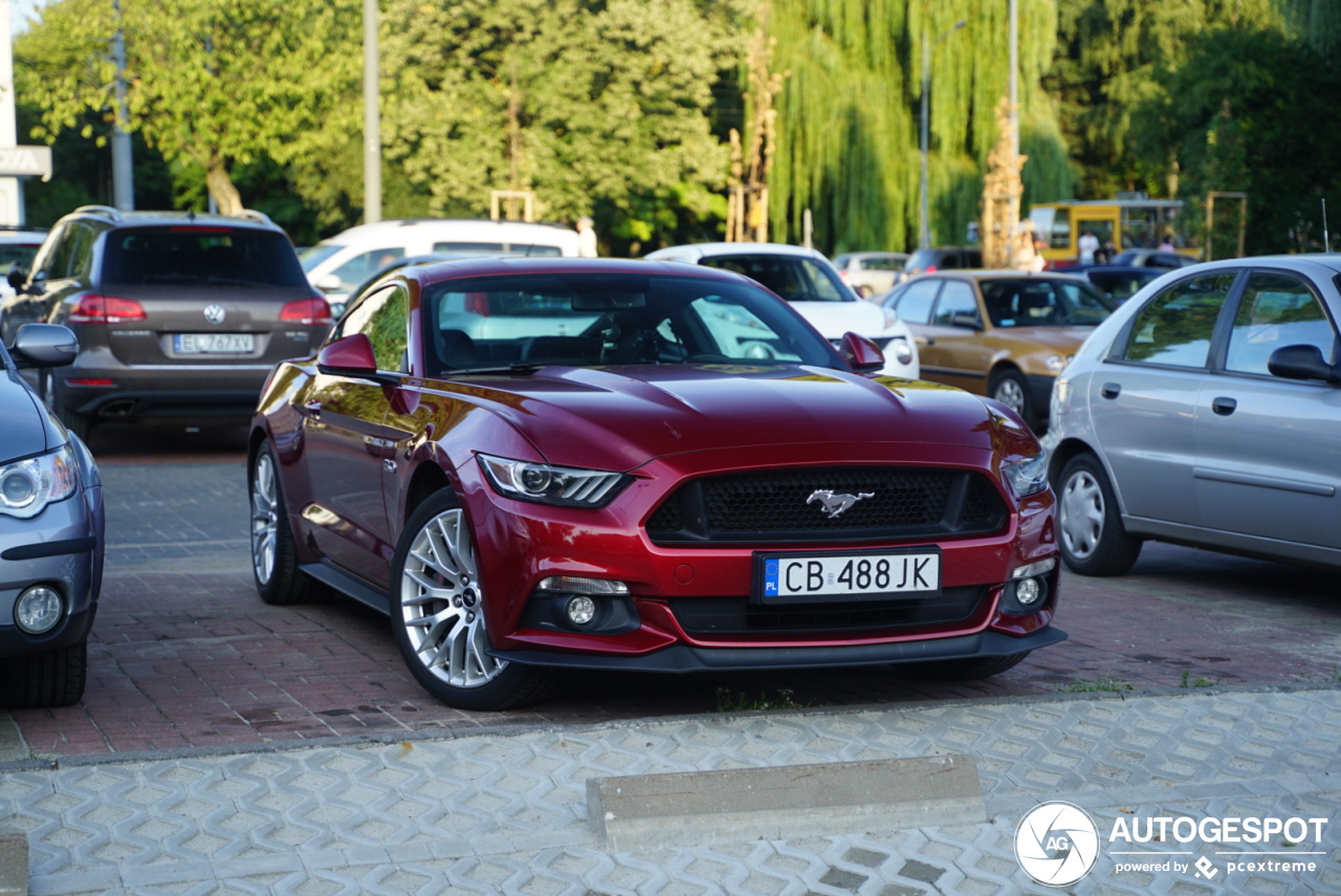 Ford Mustang GT 2015