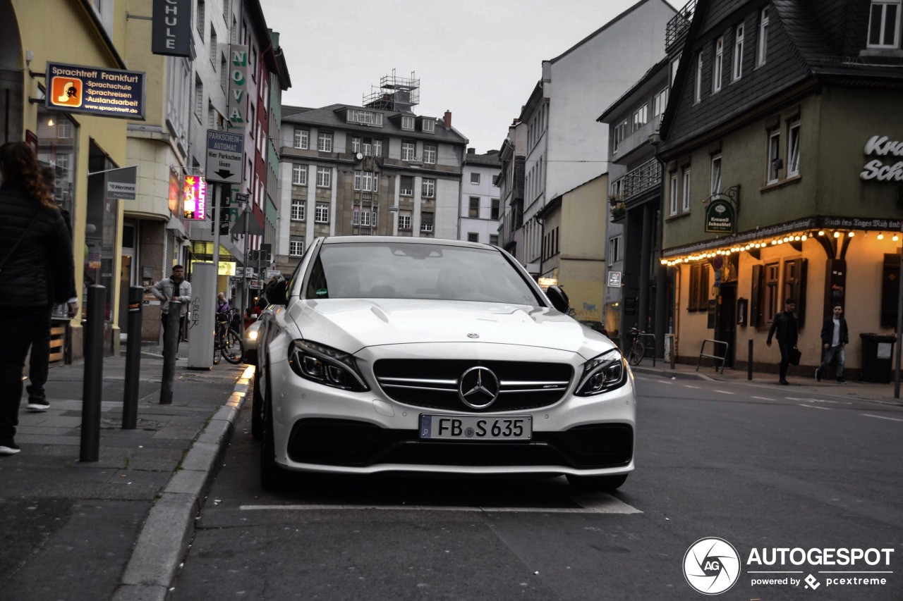 Mercedes-AMG C 63 S W205