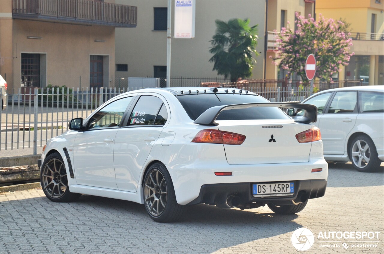 Mitsubishi Lancer Evolution X