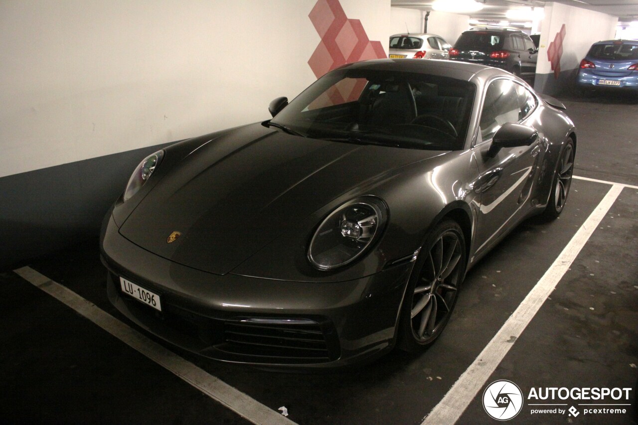 Porsche 992 Carrera S