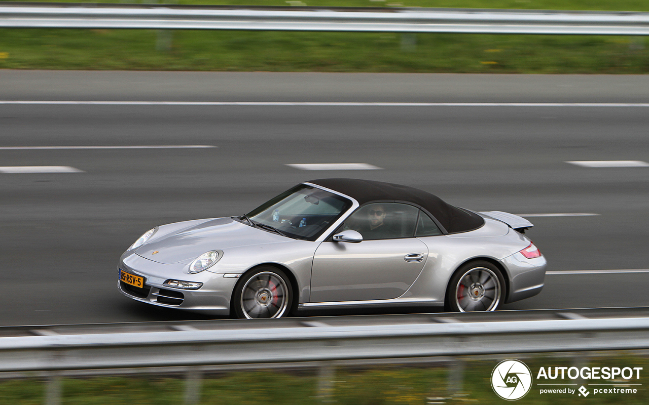 Porsche 997 Carrera 4S Cabriolet MkI