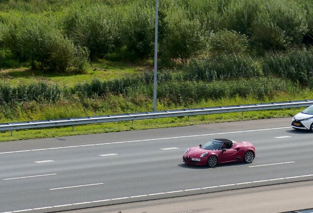 Alfa Romeo 4C Spider