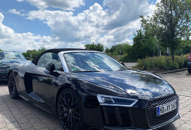 Audi R8 V10 Spyder 2016