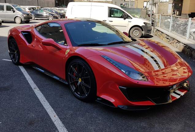 Ferrari 488 Pista