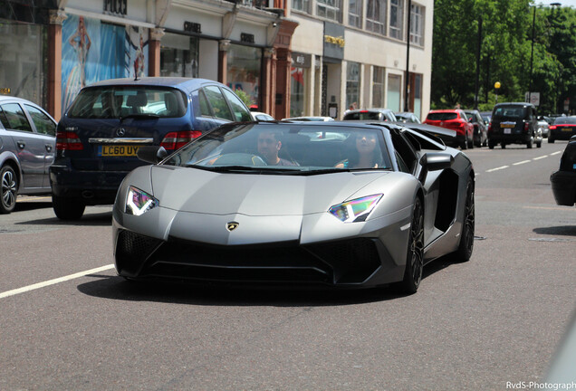 Lamborghini Aventador LP750-4 SuperVeloce Roadster