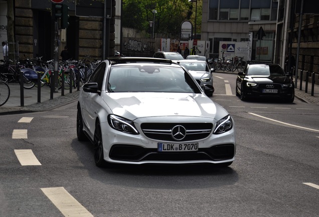 Mercedes-AMG C 63 S W205