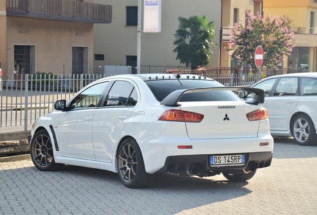 Mitsubishi Lancer Evolution X