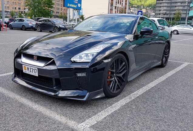 Nissan GT-R 2017