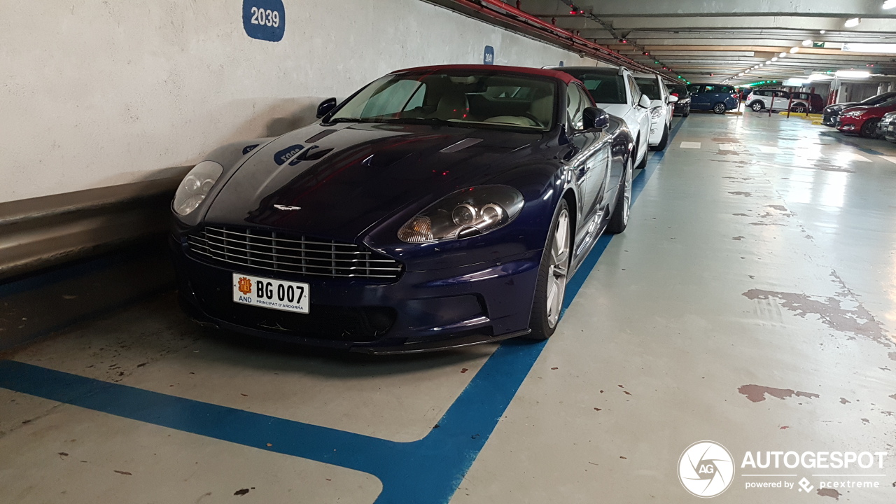 Aston Martin DBS Volante